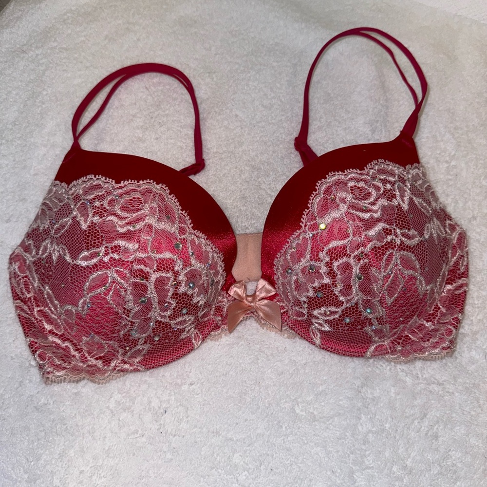 Victoria's Secret Red and White Lace Bra